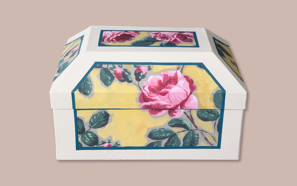 Antoinette Poisson Wedding Storage Box, Medium Roses Pompadour Jaune