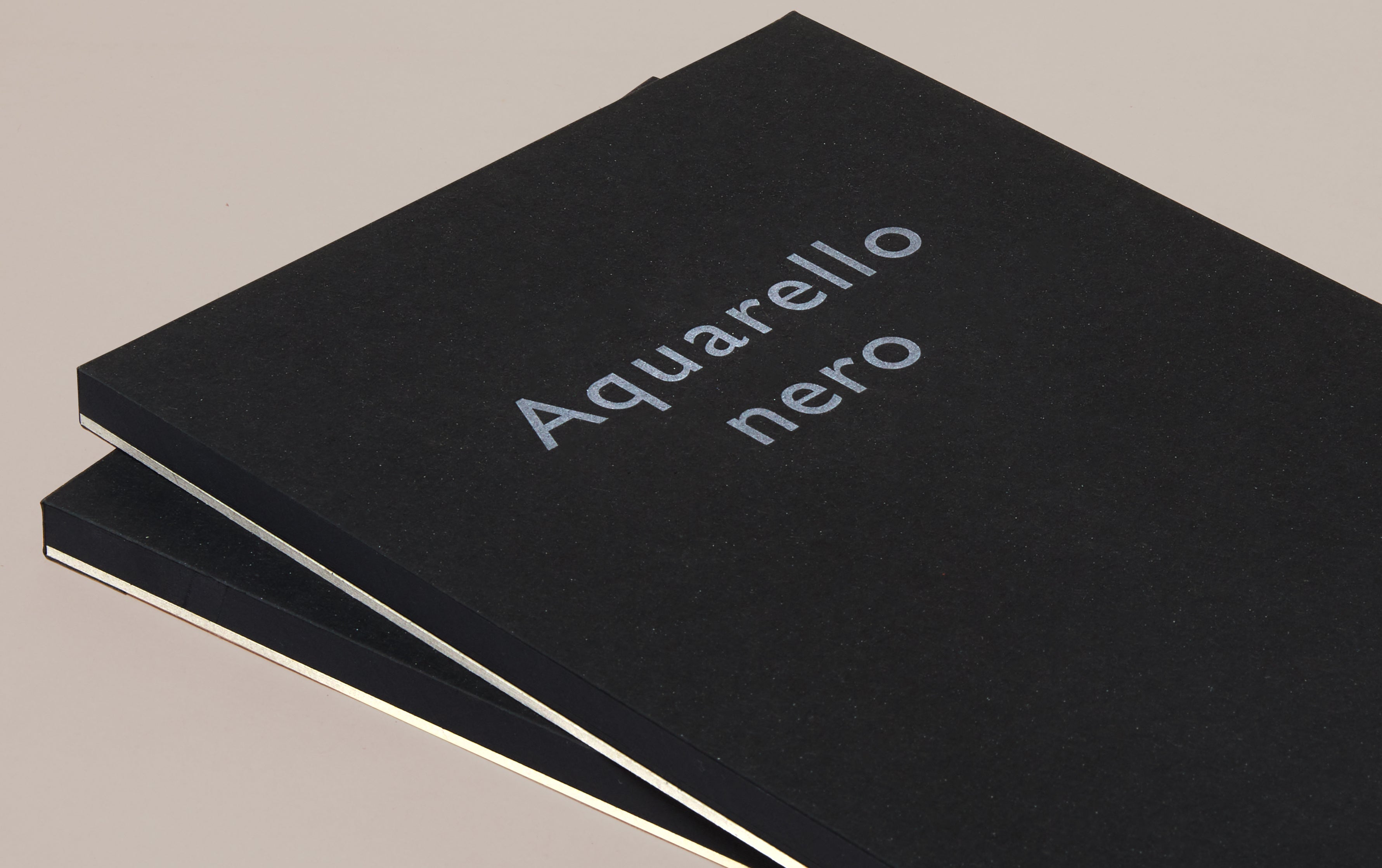 "Aquarello Nero" watercolour pad, black paper