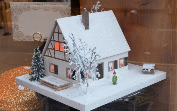 Model Alpine Houses, Little White House with Half Timbering