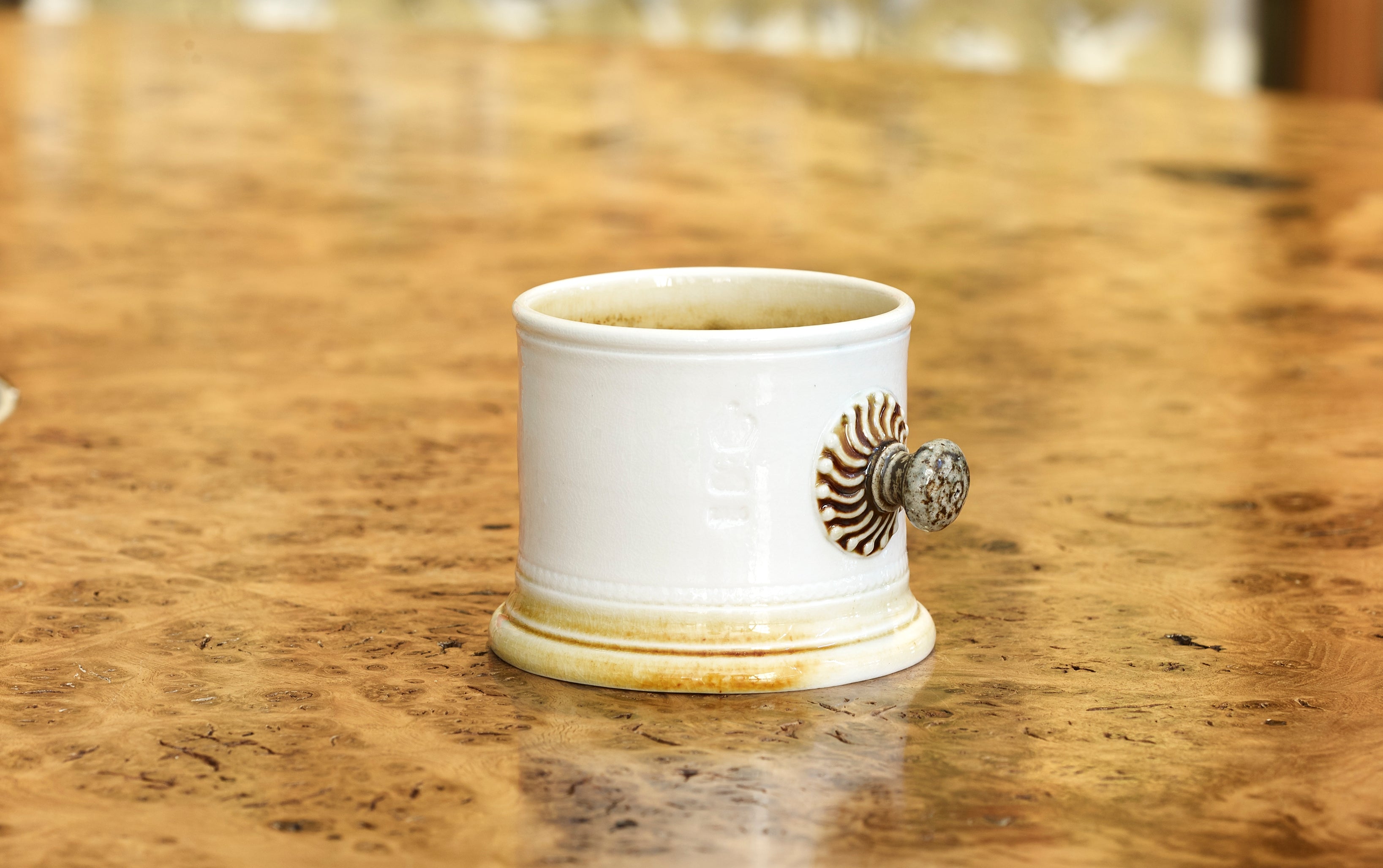 Steve Harrison Ceramic Desk Cup, No.111 White porcelain with brown knob