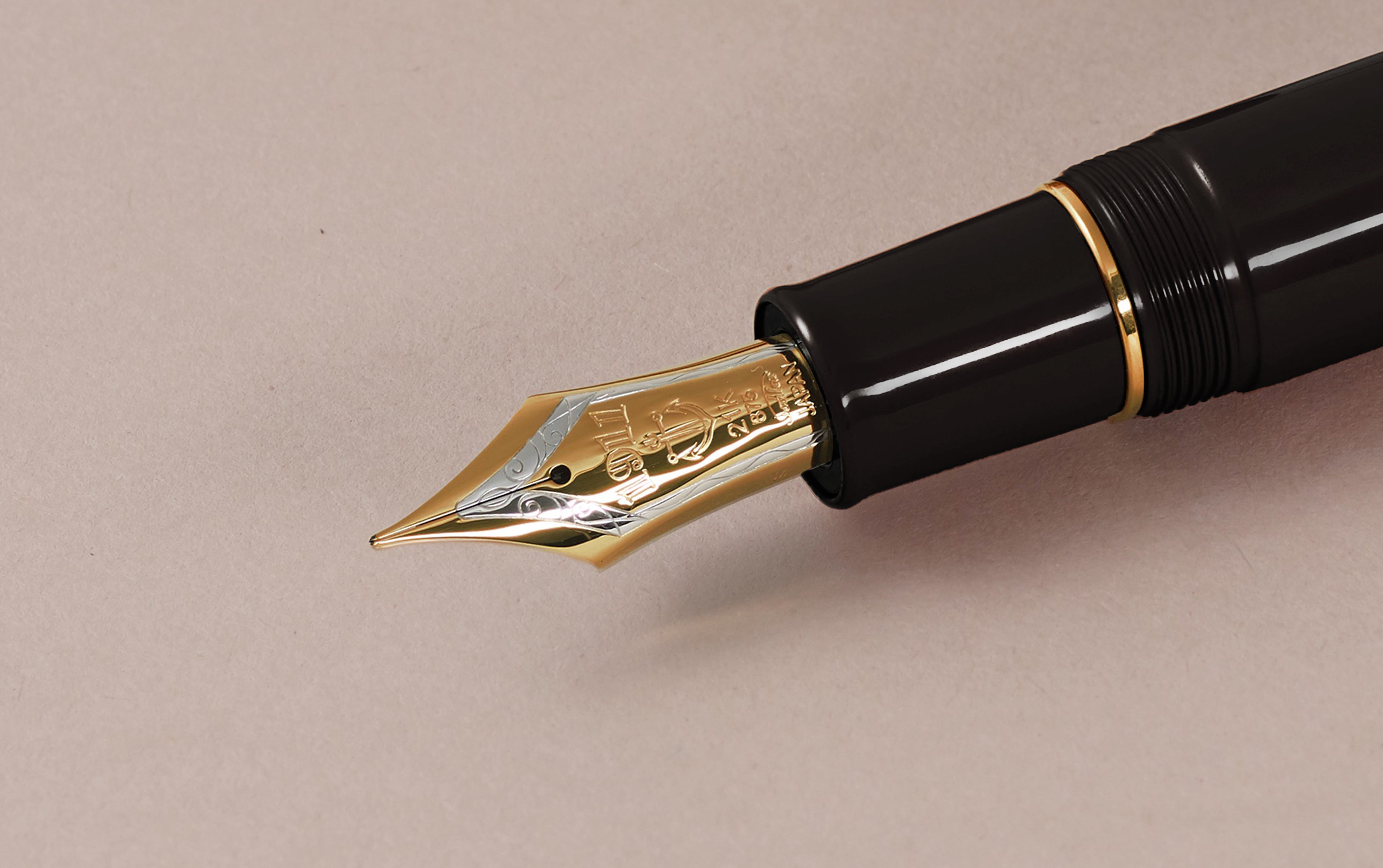 Sailor Ebonite King of Pens Fountain pen, Black