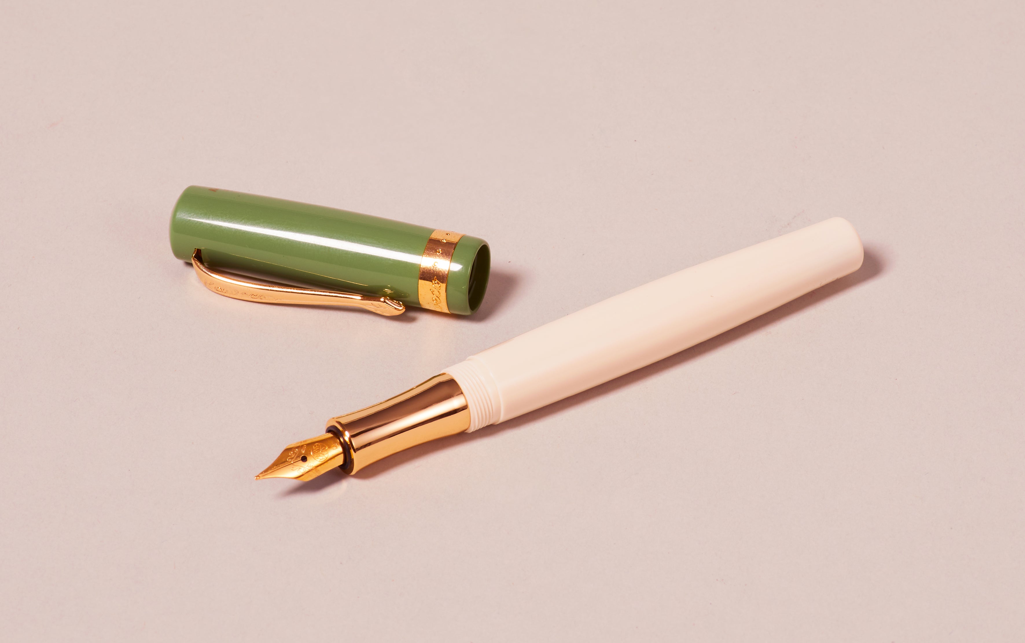 Green and Ivory Kaweco Student 60s Retro Fountain Pen