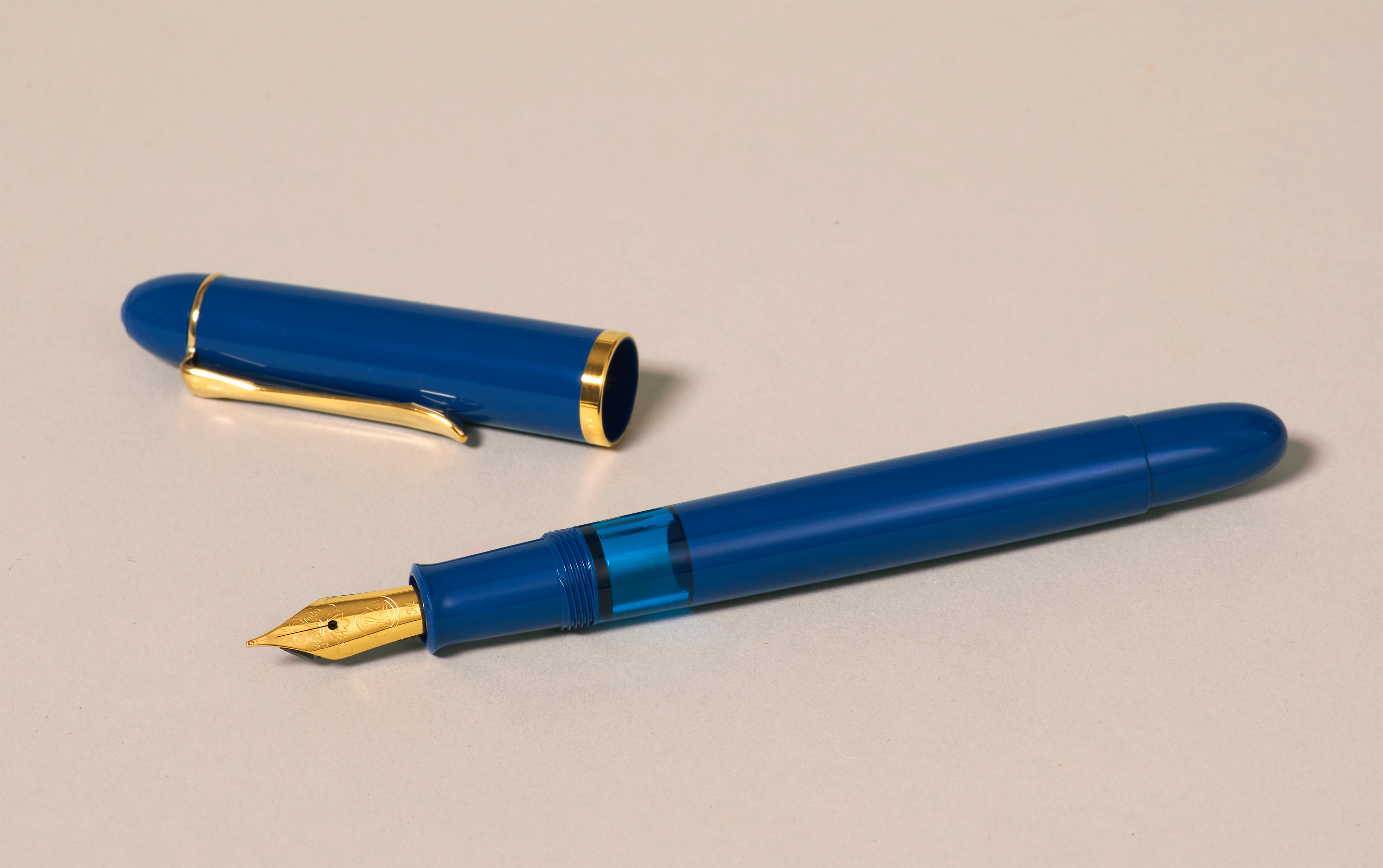 Pelikan M120 Iconic Blue Fountain Pen