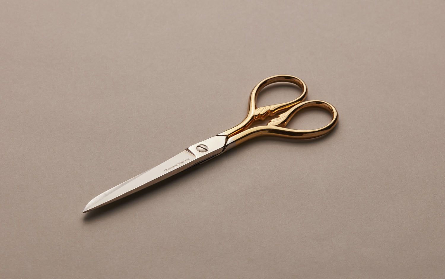 Gold Choosing Keeping "Leaves" paper scissor