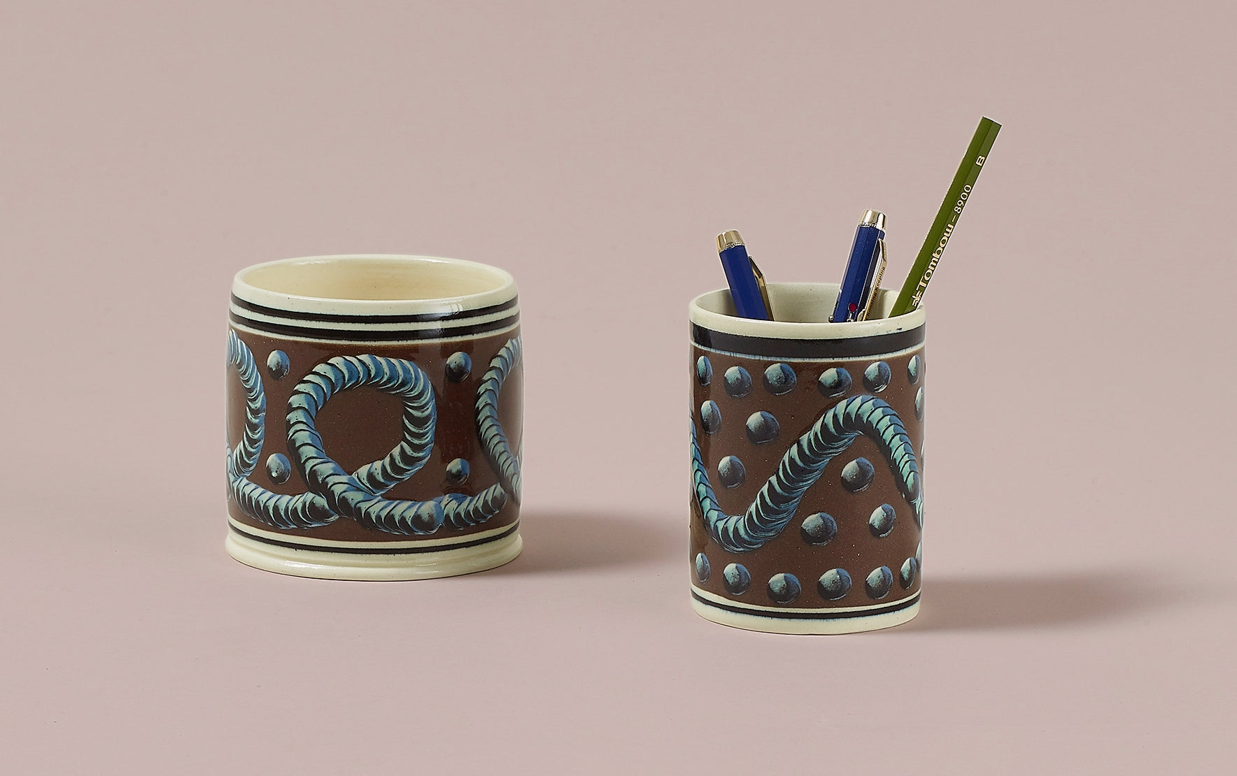 Brown Mochaware Ceramic Pen Pot, 'Earth Worm'